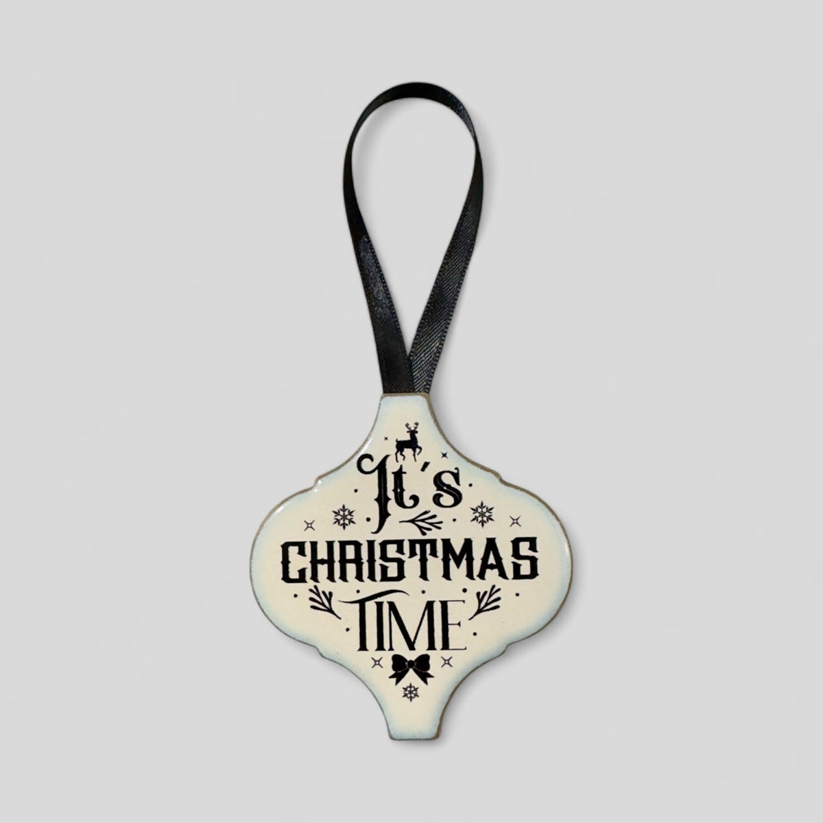 Arabesque Christmas Ornament - It's Christmas Time