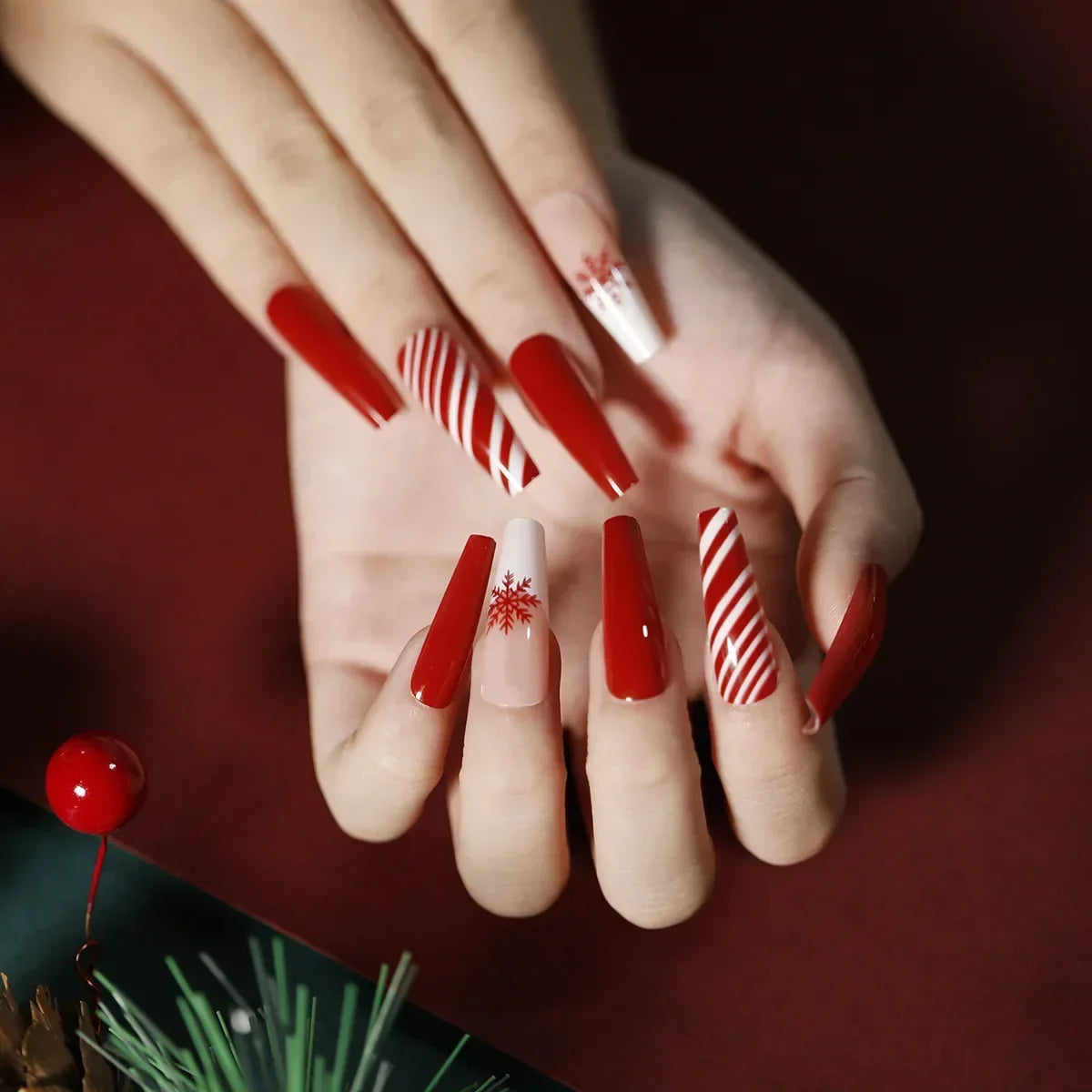 Gold Powder Christmas Fake Nails